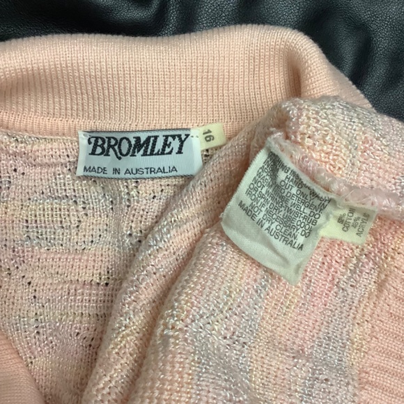 Vintage Henley Sweater Top, Medium Embellished Peach Made in Australia - Picture 11 of 12